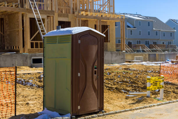 Best Portable bathroom rental  in New Berlin, WI